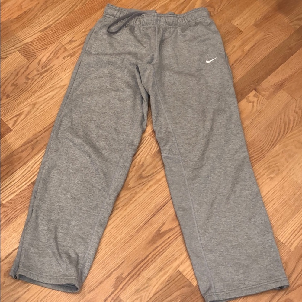 Nike Grey thermo fit sweatpants